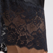 Jasmine Black 22" Half Slip