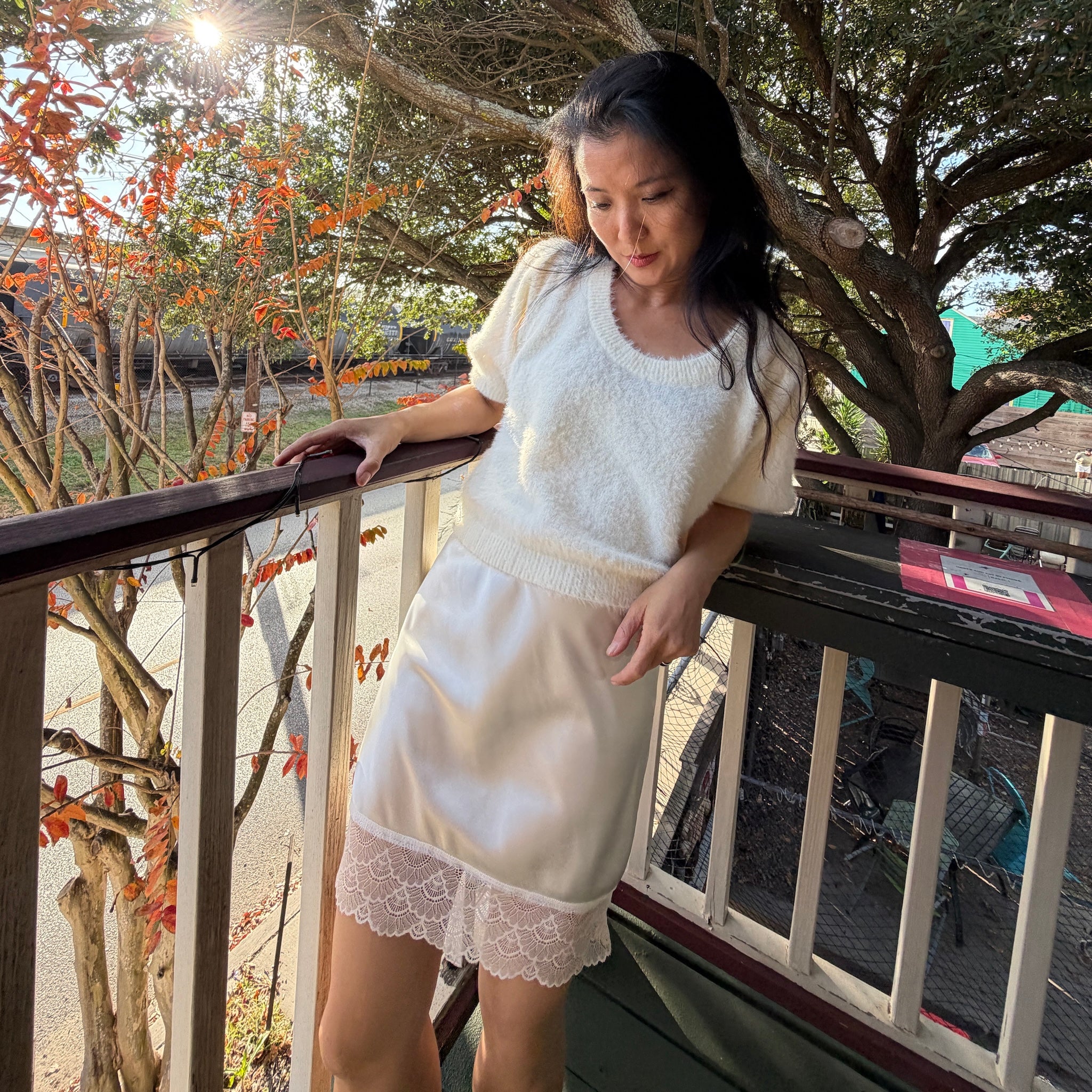 Jasmine French Vanilla 18" Slip Skirt